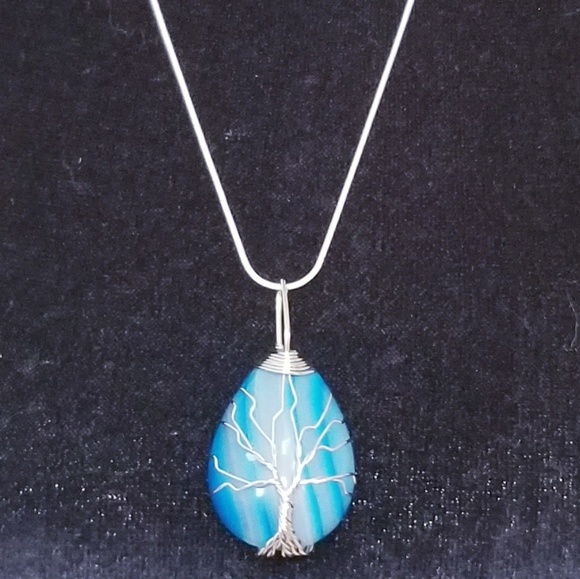 Jewelry - Blue AGATE wire Tree of Life 24" NECKLACE W/ VEINS